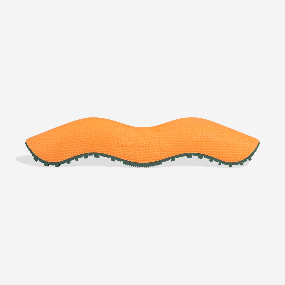 Reebok Twig Toy – Zee.Dog